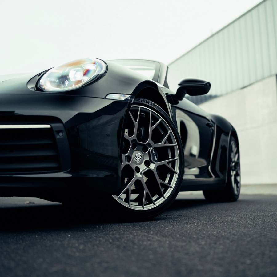 Porsche 992  4 - MaxV Detailing 